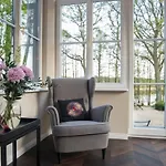 Willa Herrenhaus Roeddelin