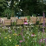 Herrenhaus Roeddelin Willa