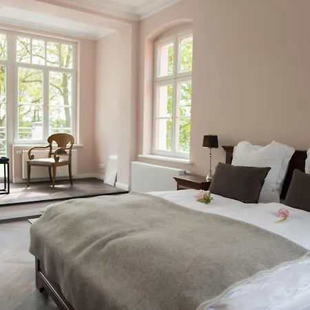 Herrenhaus Roeddelin Mit Privater Badestelle *
