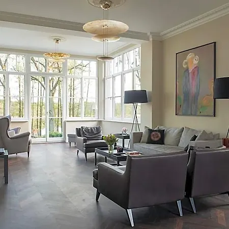 Herrenhaus Roeddelin Mit Privater Badestelle Vila Templin