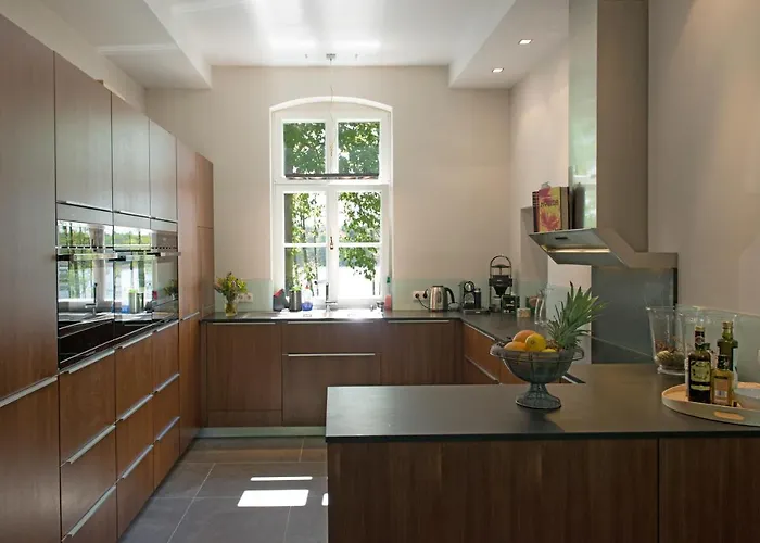 Herrenhaus Roeddelin *