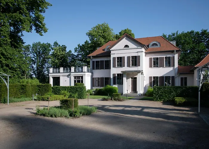 Villa Herrenhaus Roeddelin *
